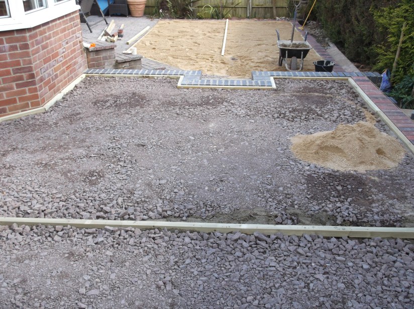 Garden-Maintenance-Landscaping-Driveways-Patios-Paving-Tree-Surgeon-Sunshine-Gardens-Christchurch-Dorset