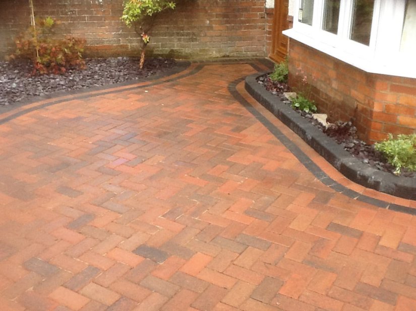 Garden-Maintenance-Landscaping-Driveways-Patios-Paving-Tree-Surgeon-Sunshine-Gardens-Christchurch-Dorset